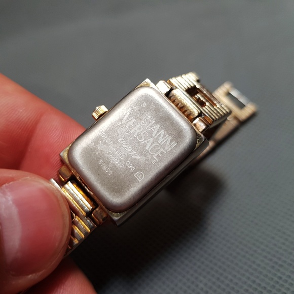 Gianni Versace Watch Quartz Gold Plated Medusa main image 2